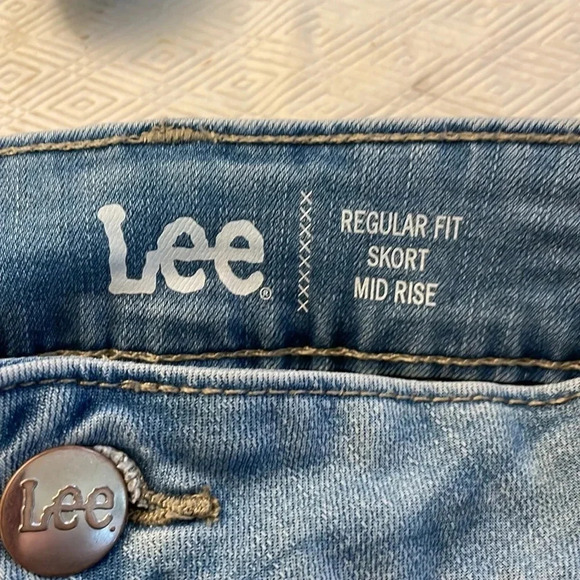 Lee Blue Regular Fit Mid Rise Denim Skort - Picture 6 of 8